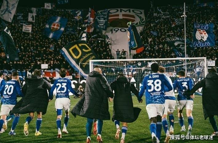 29轮仅使用1名意大利球员,这支意甲国际纵队,有望三连跳挺进欧冠